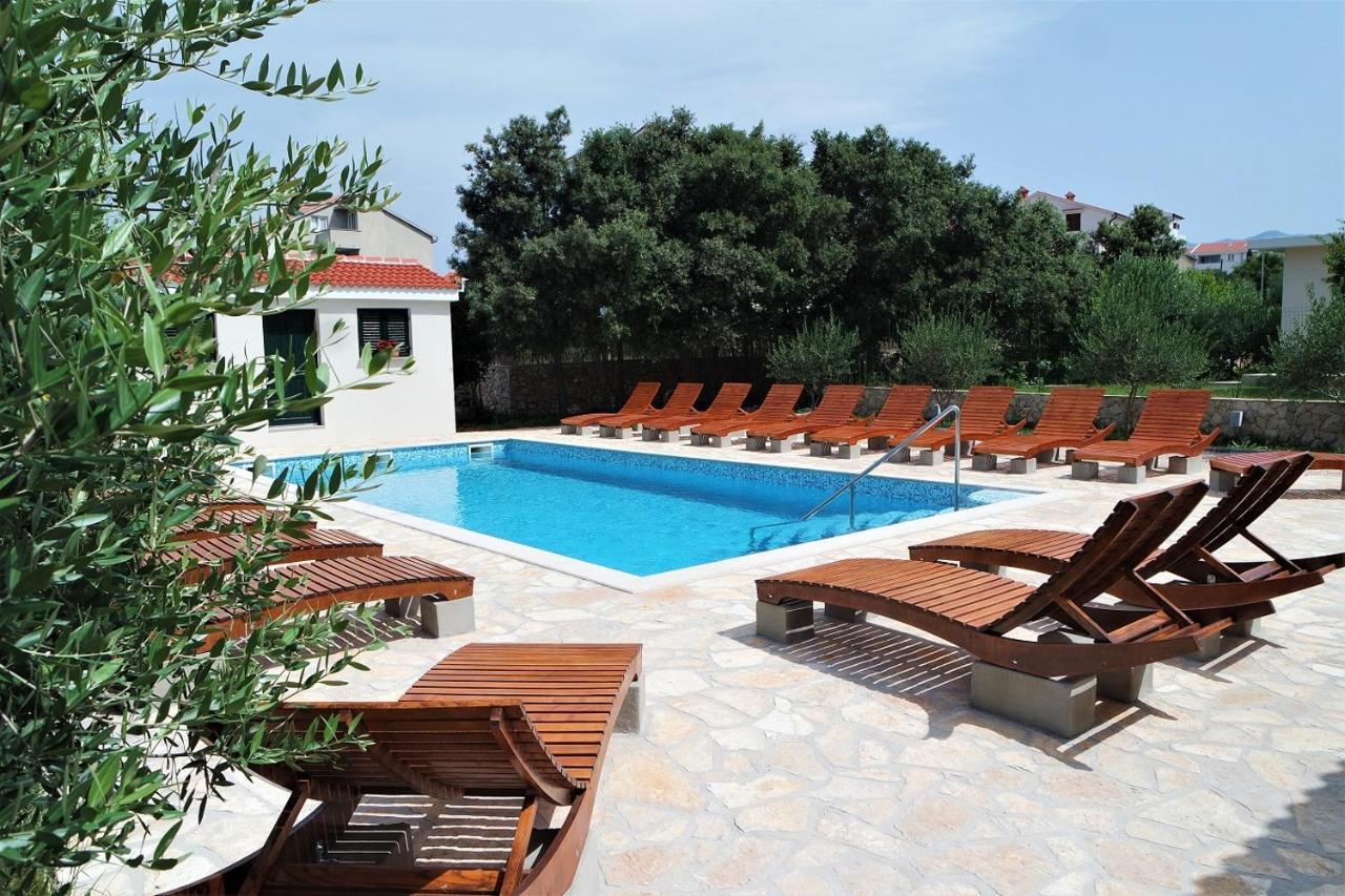 Lenka Apartments I Novalja Exterior foto